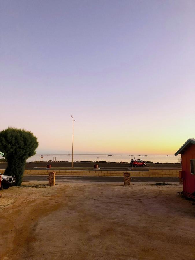 Shark Bay Cottages Denham Exterior foto