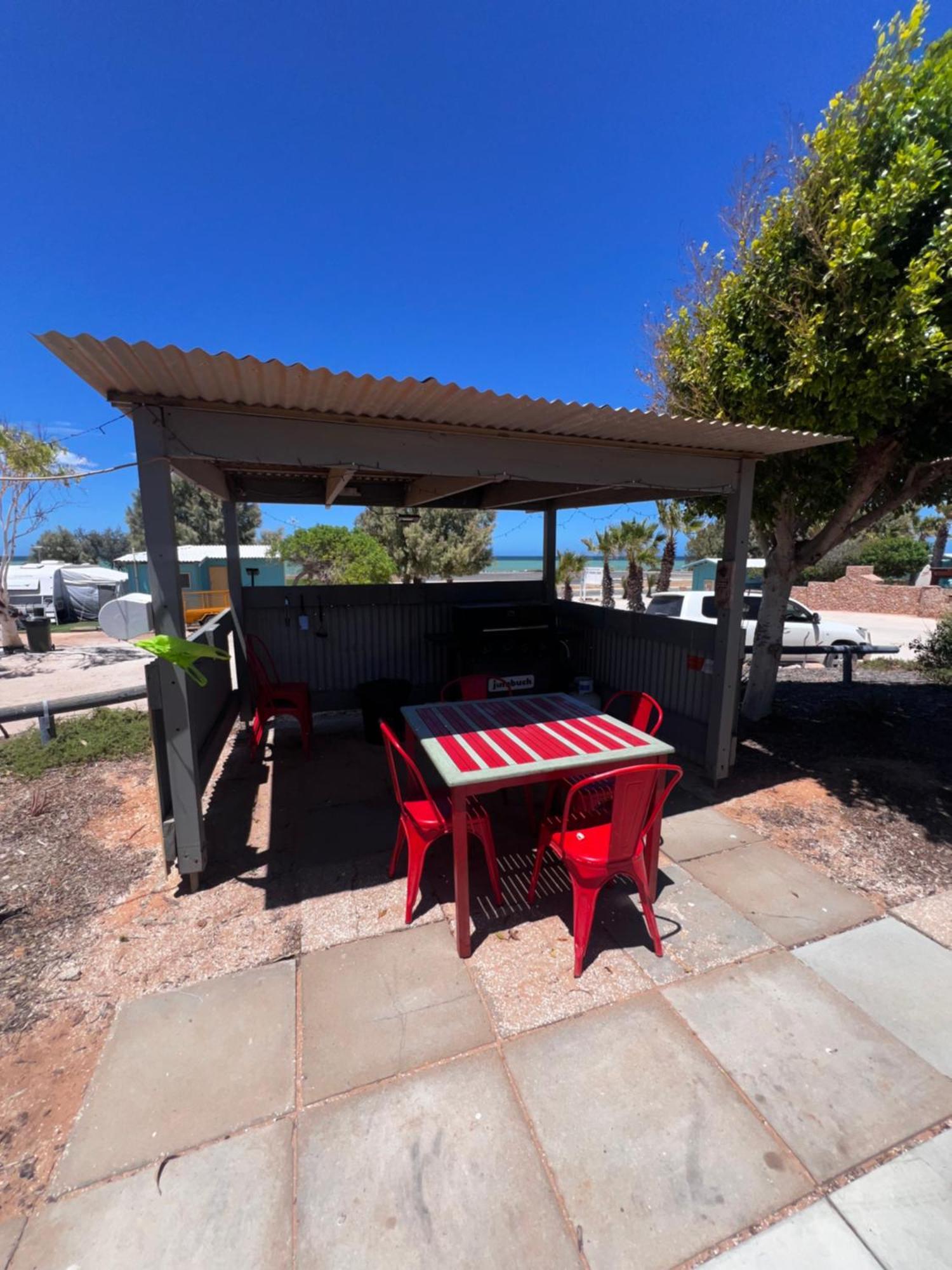 Shark Bay Cottages Denham Exterior foto