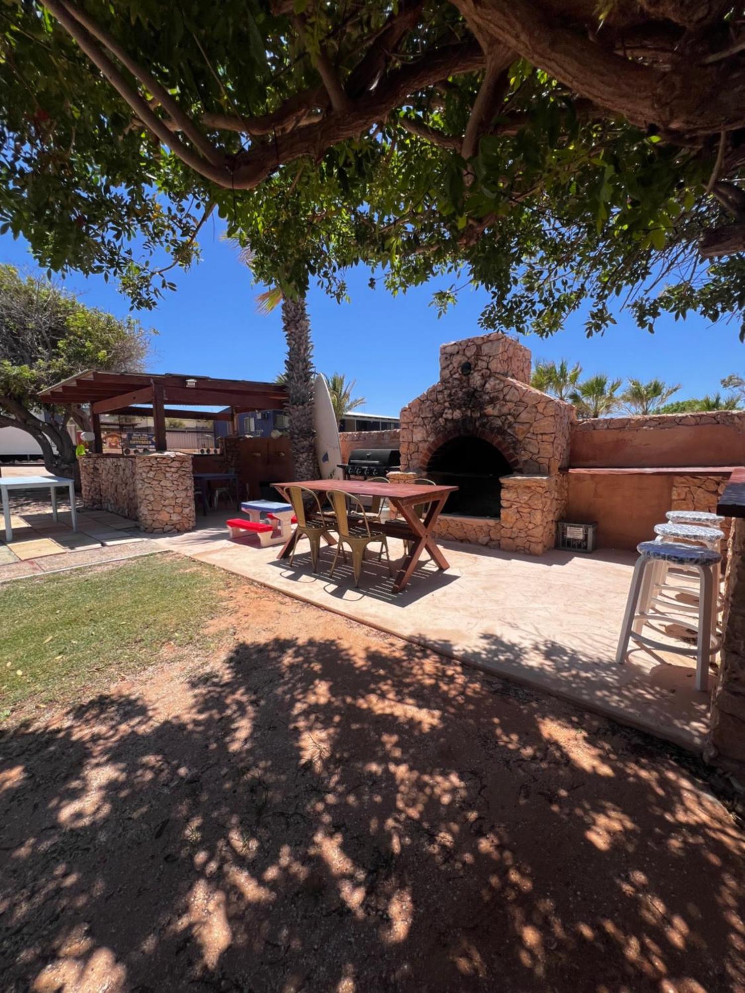 Shark Bay Cottages Denham Exterior foto