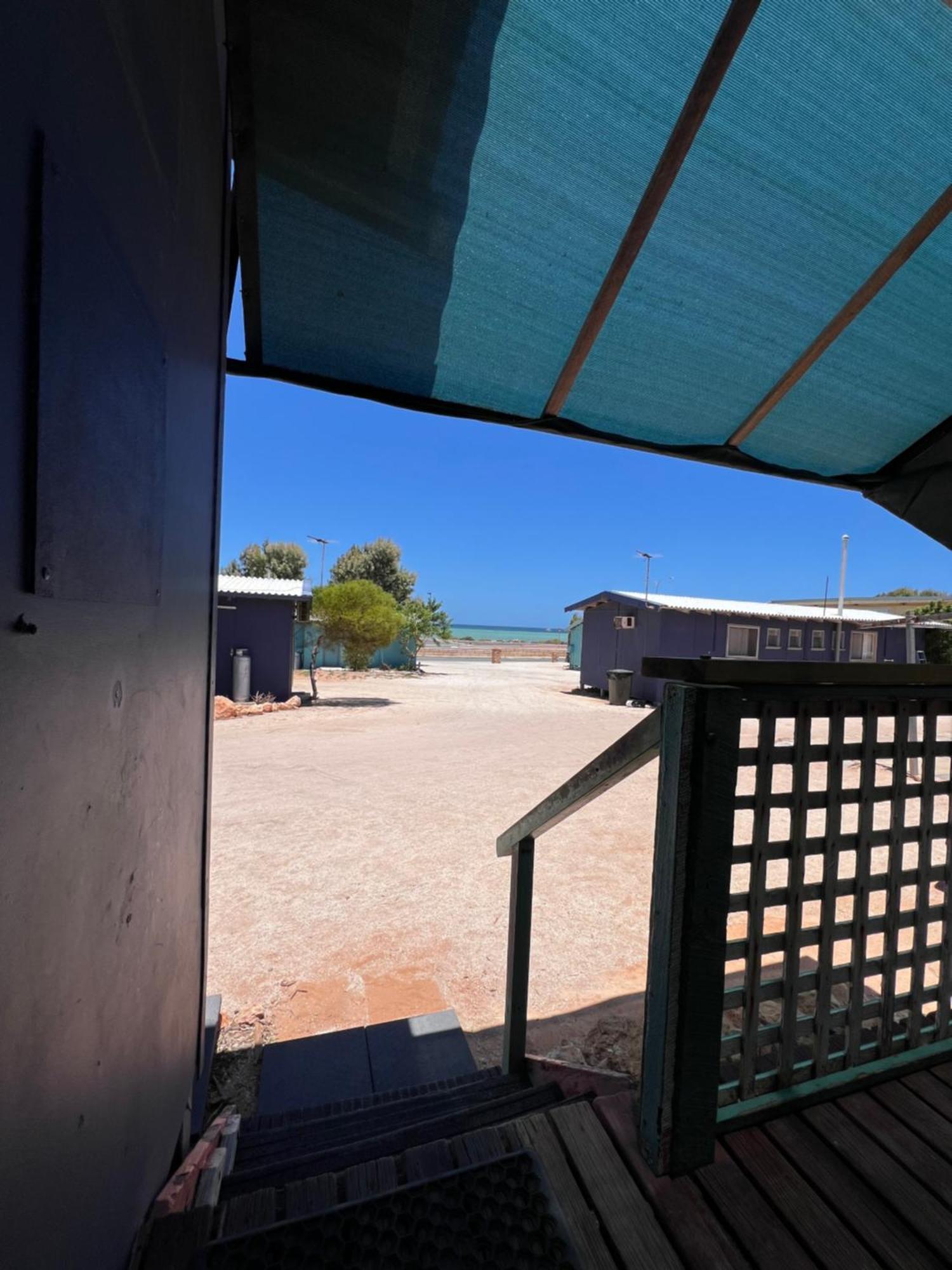 Shark Bay Cottages Denham Exterior foto